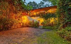 Morrillo Beach Eco Resort